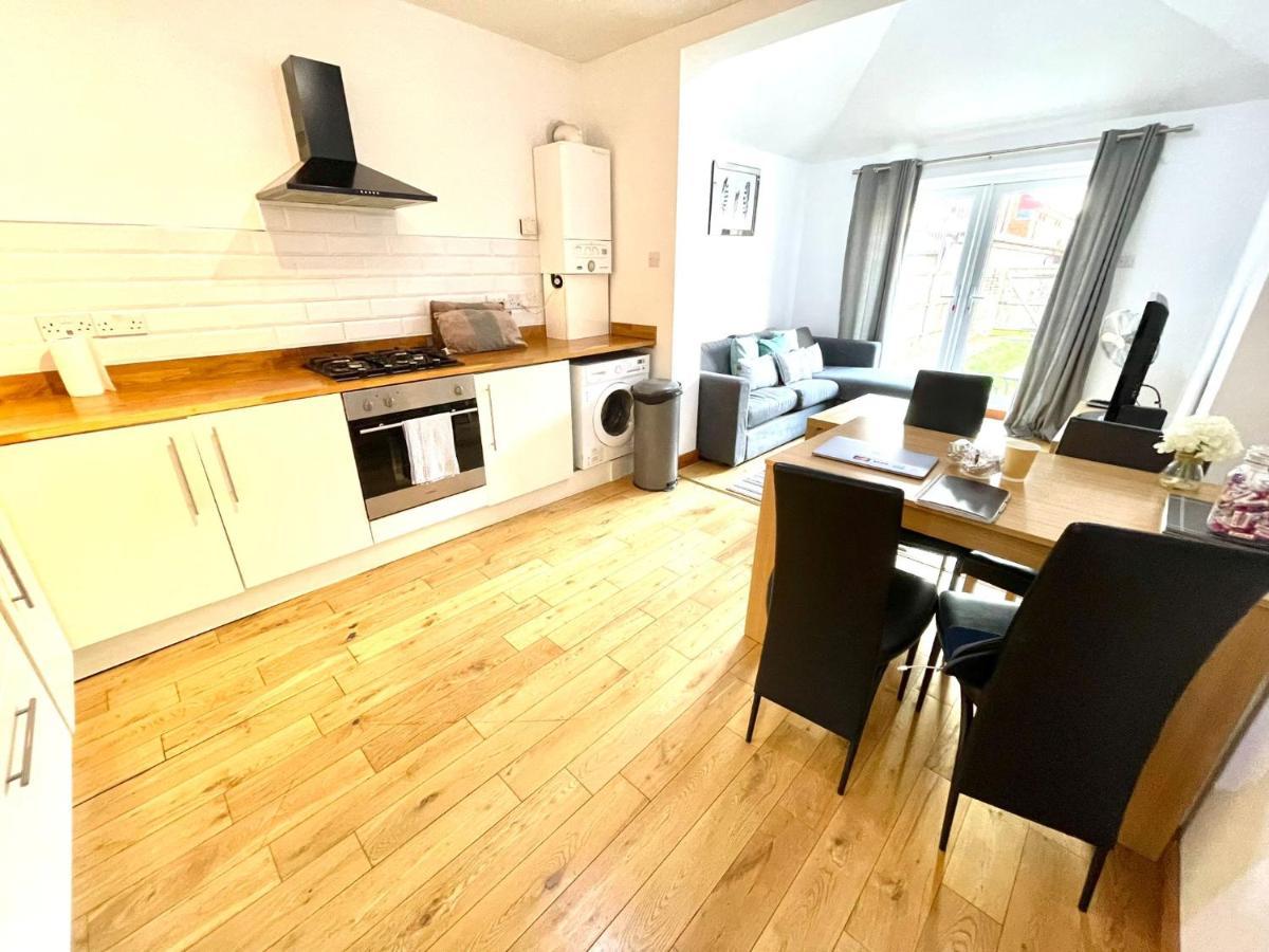 Koala & Tree - Renovated 2 Bed Apartment Ideal Location - Short Lets & Serviced Accommodation Cambridge 외부 사진