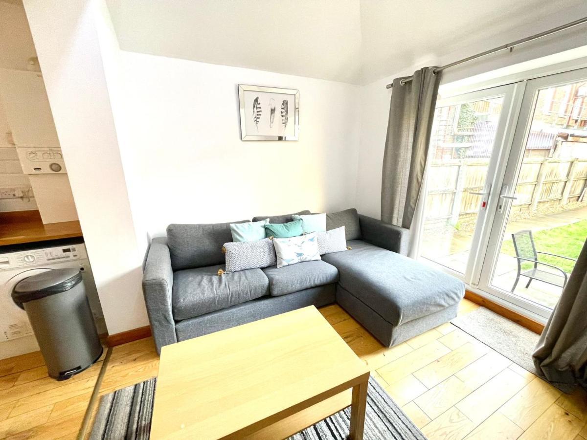 Koala & Tree - Renovated 2 Bed Apartment Ideal Location - Short Lets & Serviced Accommodation Cambridge 외부 사진