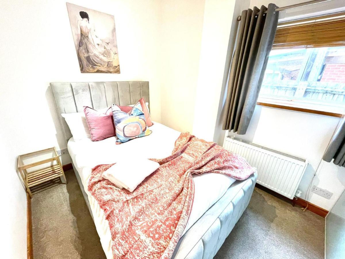 Koala & Tree - Renovated 2 Bed Apartment Ideal Location - Short Lets & Serviced Accommodation Cambridge 외부 사진
