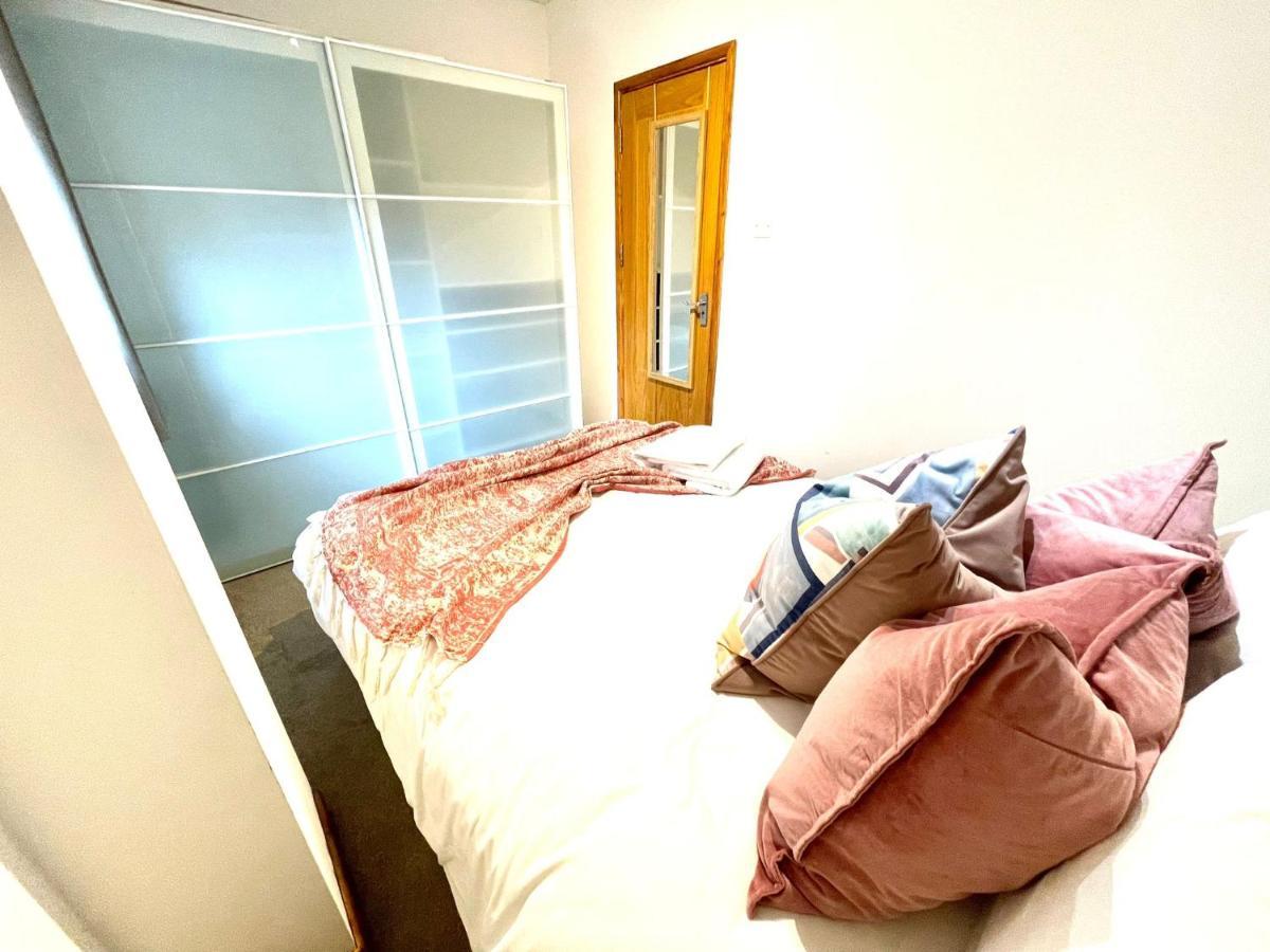 Koala & Tree - Renovated 2 Bed Apartment Ideal Location - Short Lets & Serviced Accommodation Cambridge 외부 사진