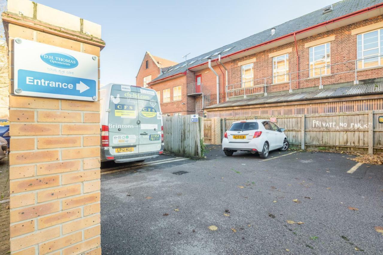 Koala & Tree - Renovated 2 Bed Apartment Ideal Location - Short Lets & Serviced Accommodation Cambridge 외부 사진