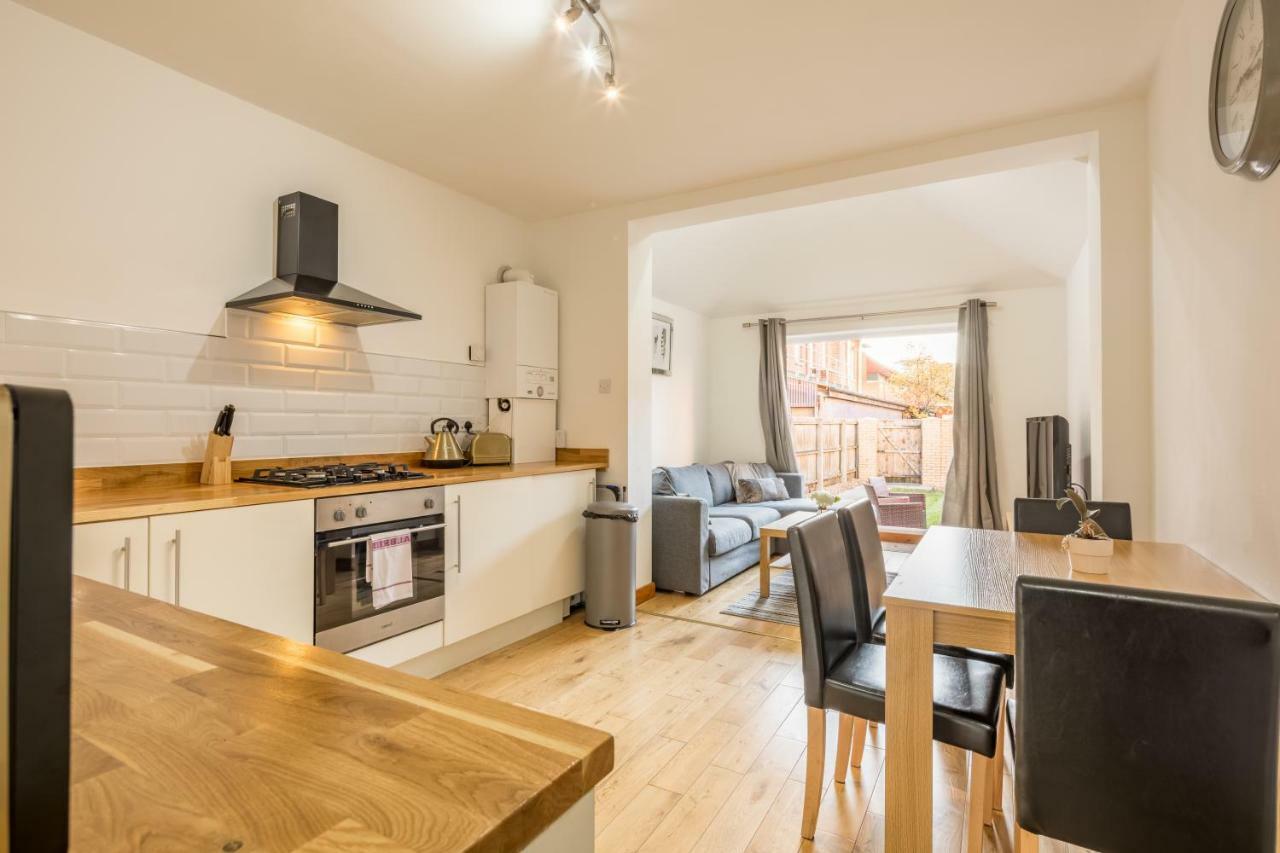 Koala & Tree - Renovated 2 Bed Apartment Ideal Location - Short Lets & Serviced Accommodation Cambridge 외부 사진